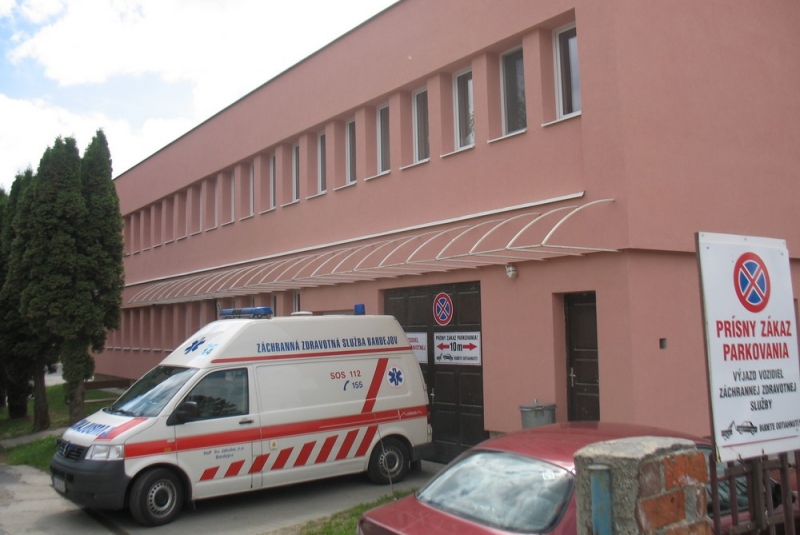 2012 / Rekonštrukcia zdravotného strediska v Raslaviciach